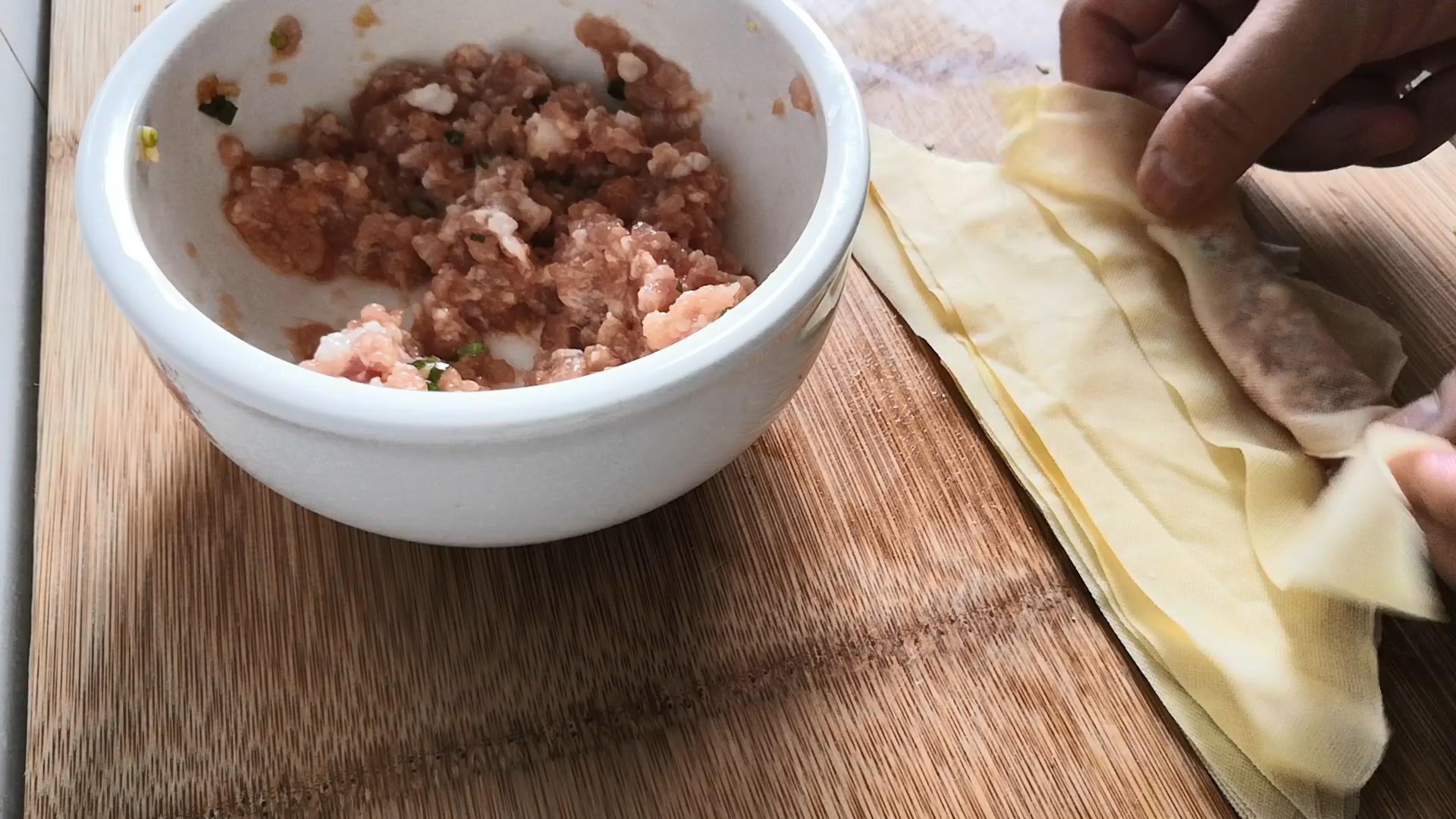 雪菜蒸黄鱼，家常海鲜美食烹饪指南