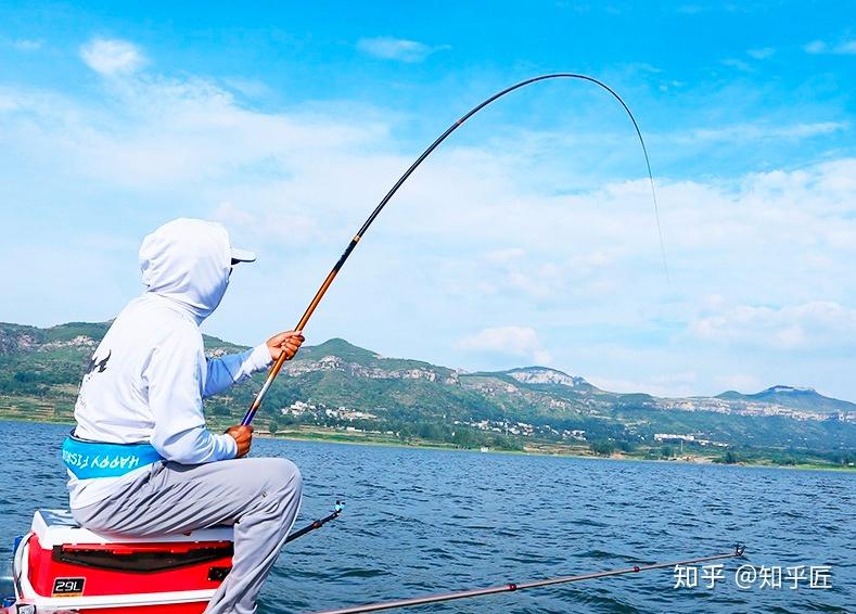 关于选择何种鱼竿钓大物更佳的探讨