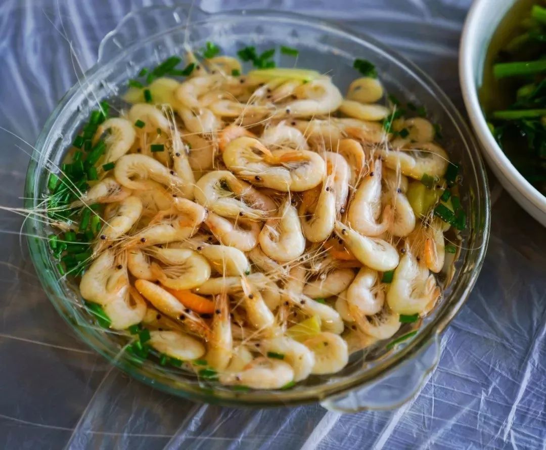 太湖白虾烹饪艺术，美味佳肴的制作过程